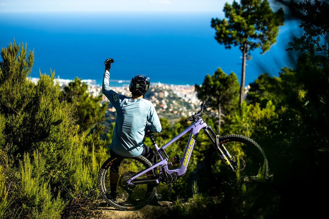 Santa Cruz Bullit E Bike Madness For the Riders