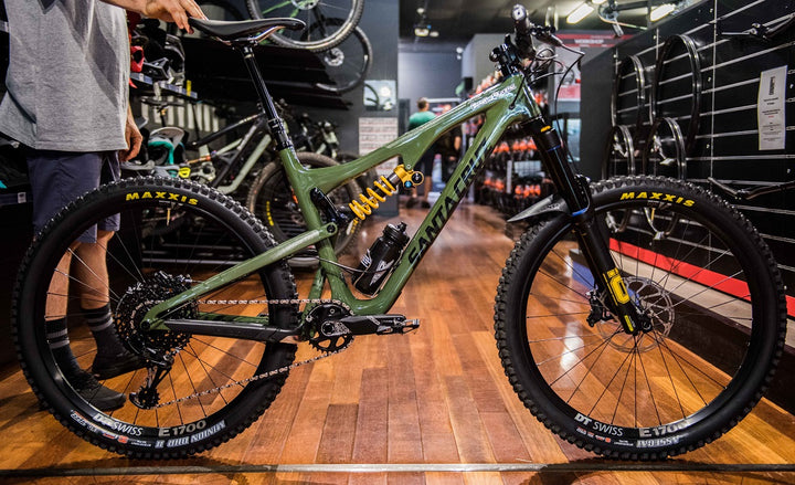  Custom Santa Cruz mountain bike For The Riders Bronson FTR